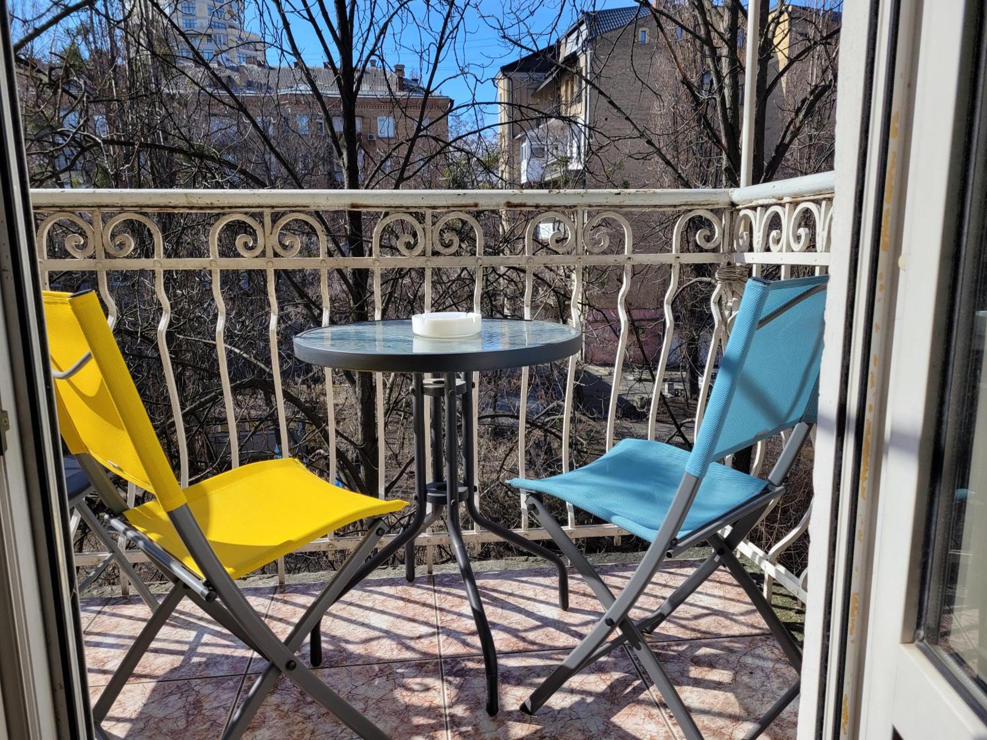 Home Hotel Apartments On Khreshchatyk Area Kiev Exterior foto