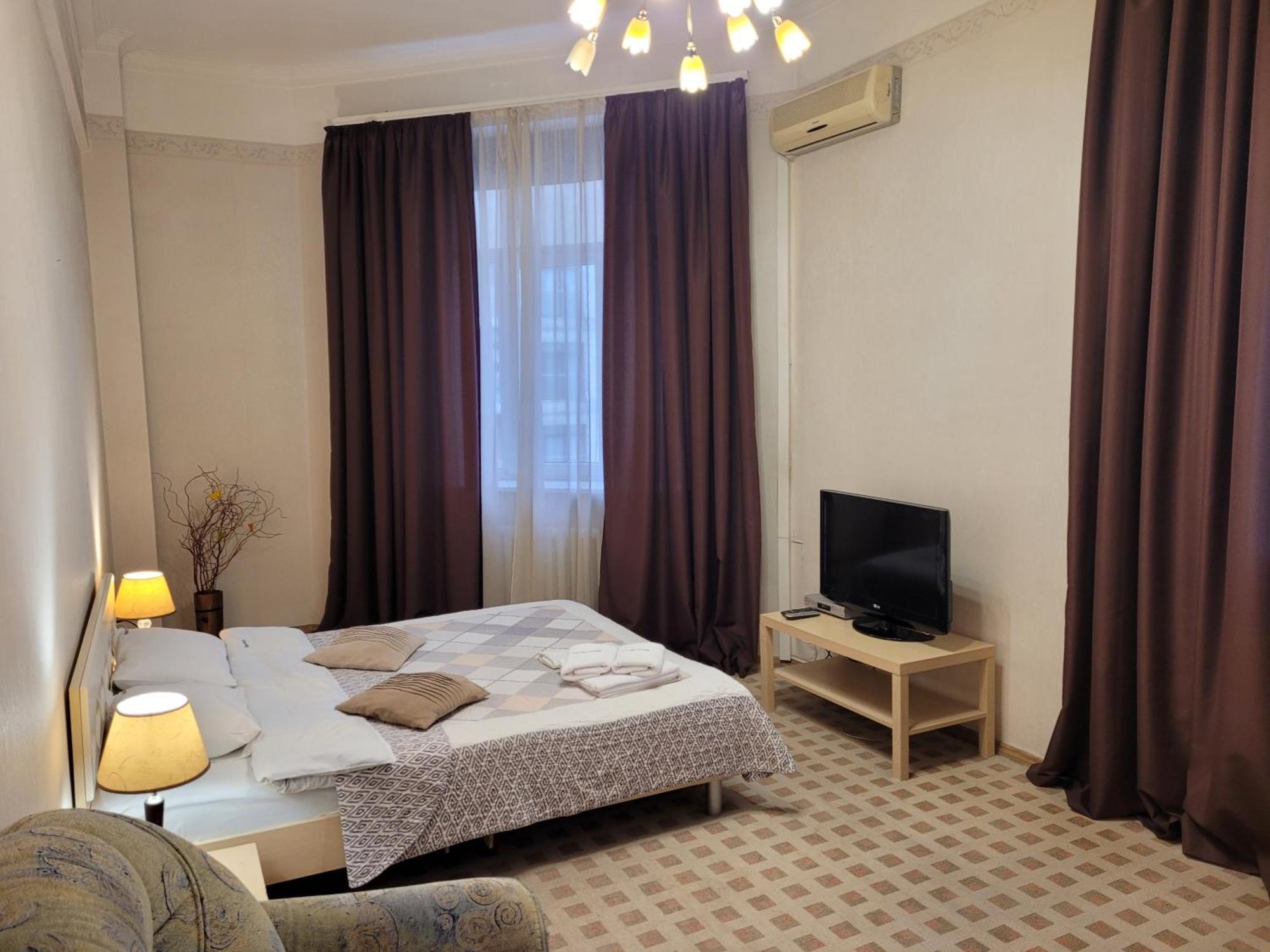 Home Hotel Apartments On Khreshchatyk Area Kiev Exterior foto