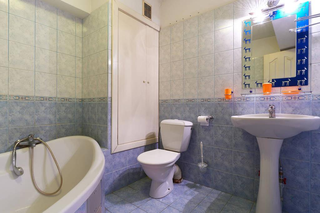 Home Hotel Apartments On Khreshchatyk Area Kiev Exterior foto