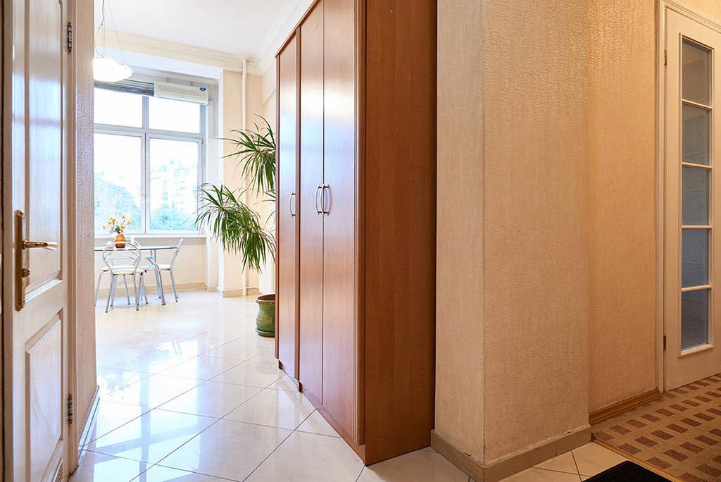 Home Hotel Apartments On Khreshchatyk Area Kiev Exterior foto