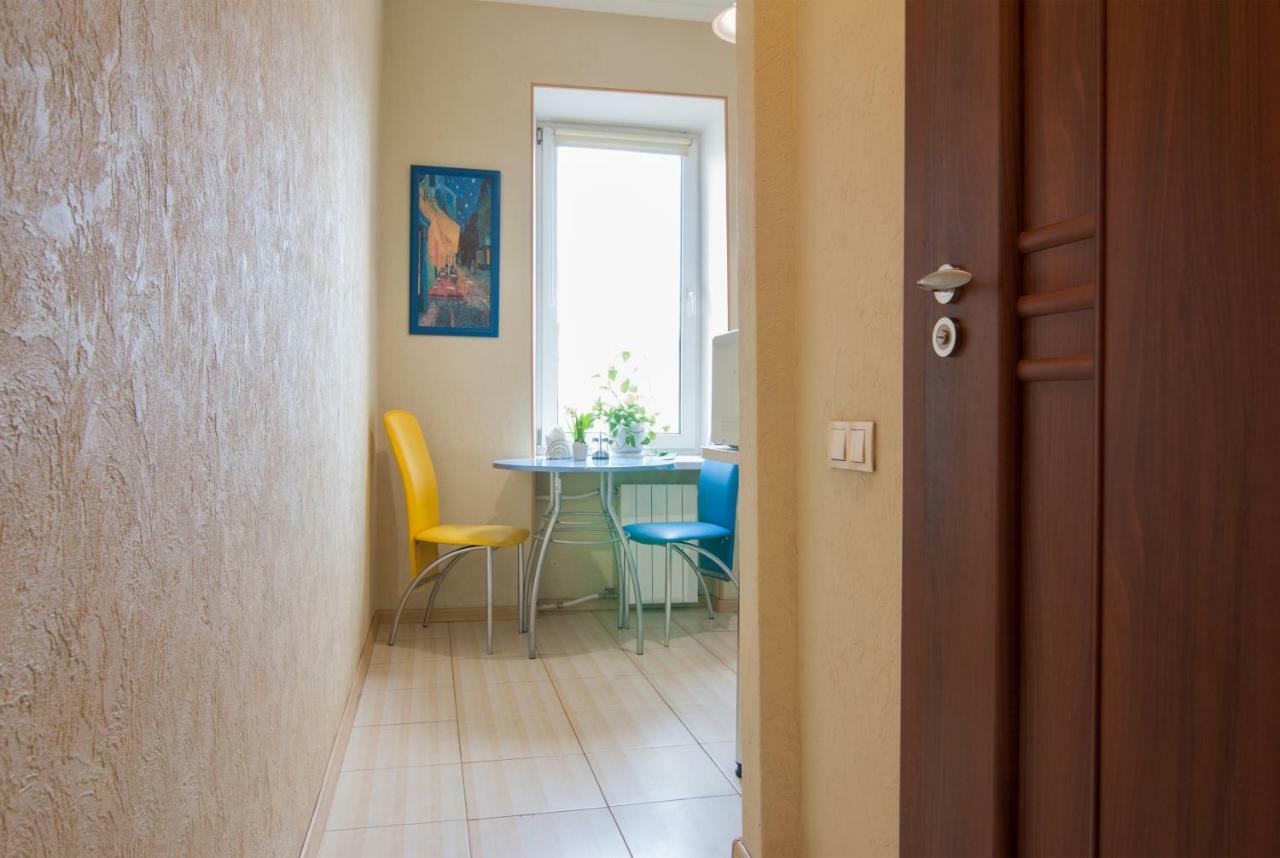 Home Hotel Apartments On Khreshchatyk Area Kiev Exterior foto