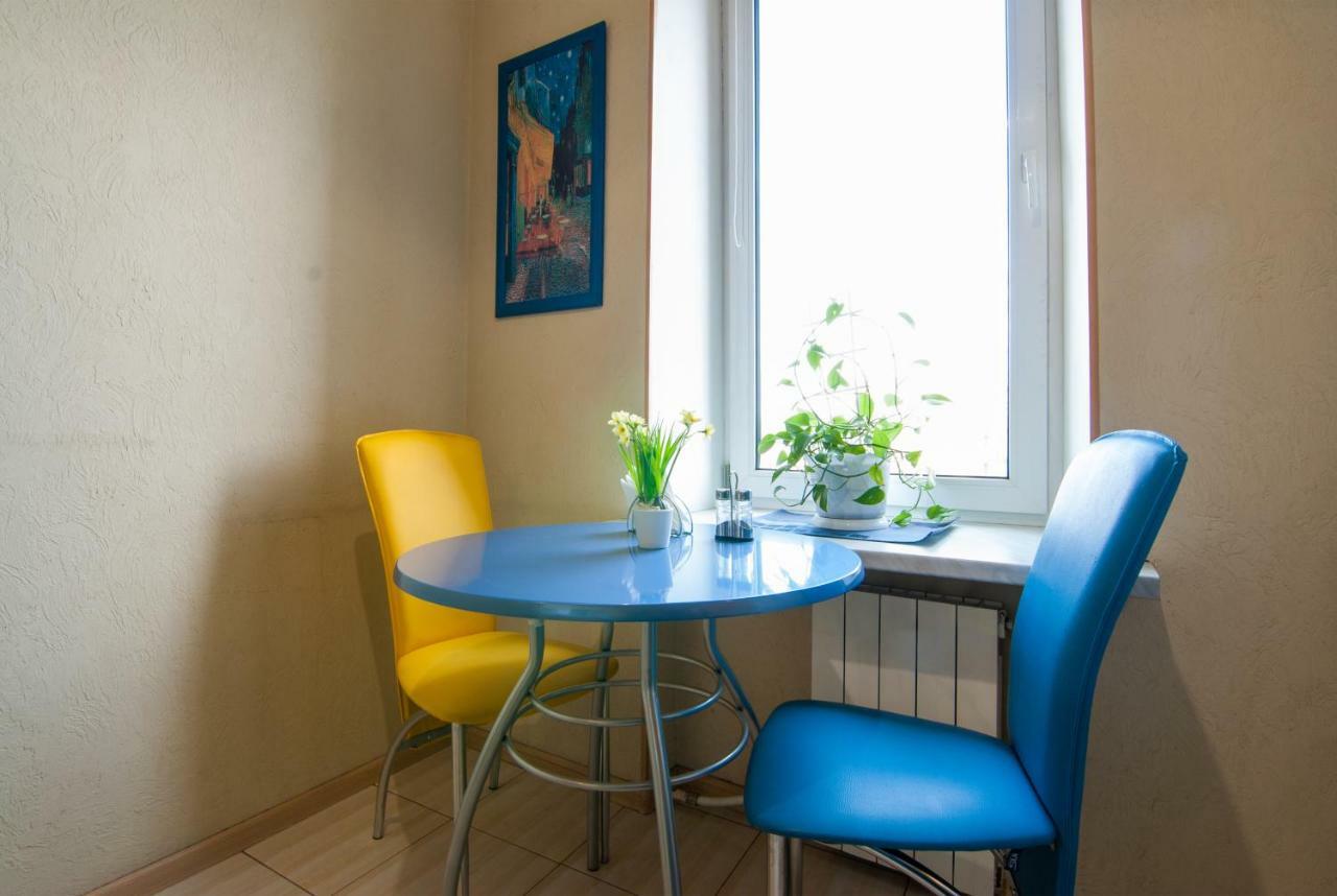 Home Hotel Apartments On Khreshchatyk Area Kiev Exterior foto