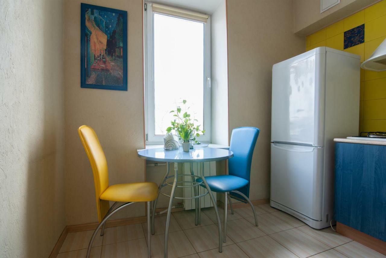Home Hotel Apartments On Khreshchatyk Area Kiev Exterior foto